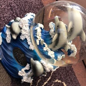 dolphin snow globe